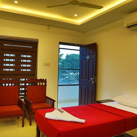 Karibu Residency Hotel Malappuram Kültér fotó