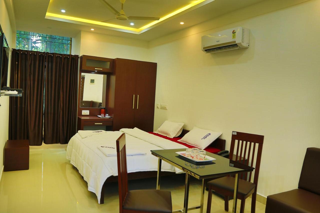 Karibu Residency Hotel Malappuram Kültér fotó