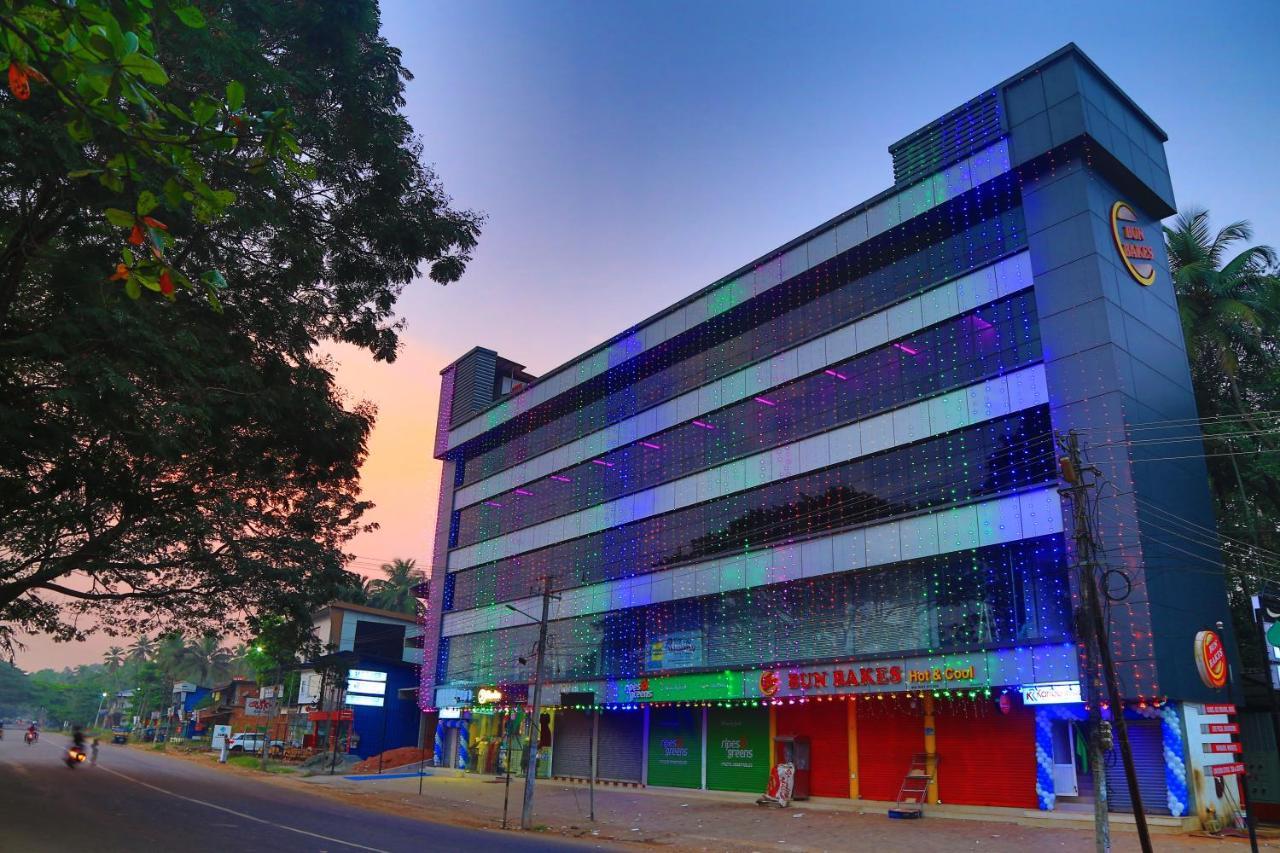 Karibu Residency Hotel Malappuram Kültér fotó