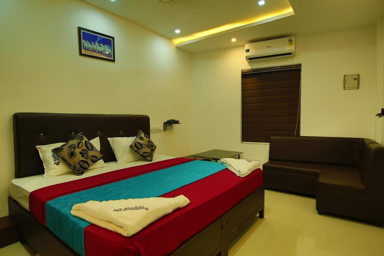 Karibu Residency Hotel Malappuram Kültér fotó